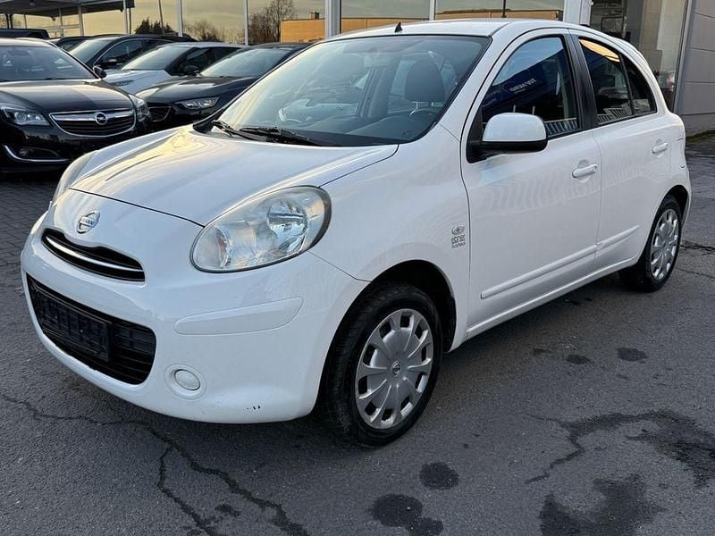 Gebraucht Nissan Micra Acenta 80 PS (58 kW) 2012 Weiß Kleinwagen