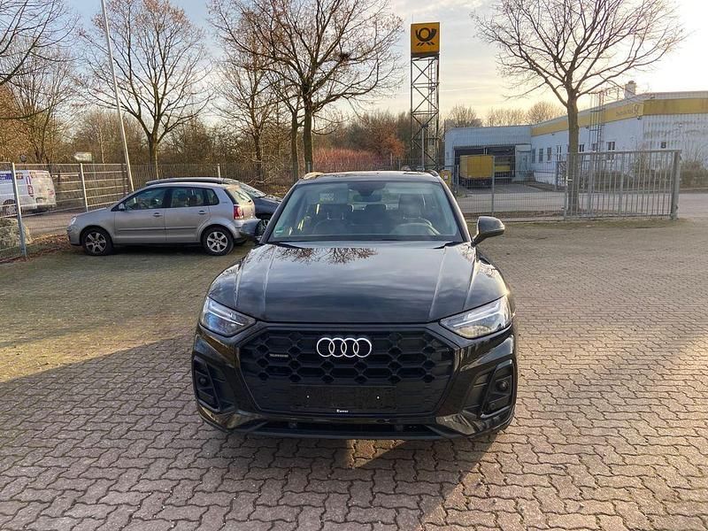 Schwarz Gebraucht 2022 Audi Q5 S-Line SUV | 32.950 € (Guter Preis) - Bild 1/4