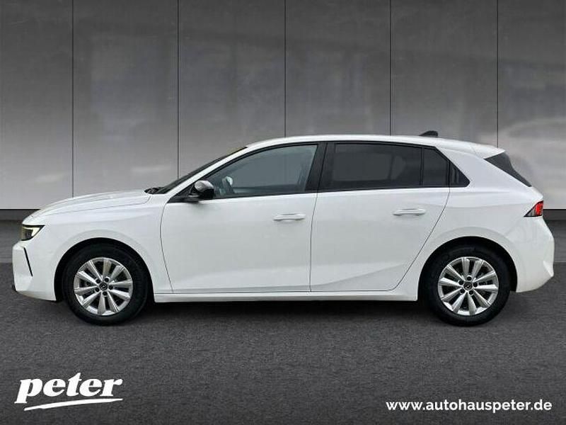 Gebraucht Opel Astra Edition 131 PS (96 kW) 2025 Arktis weiß (uni) Limousine