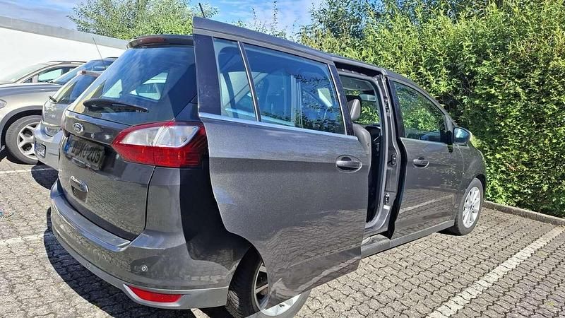 Gebraucht Ford C-MAX Titanium 150 PS (110 kW) 2018 Van / Kleinbus