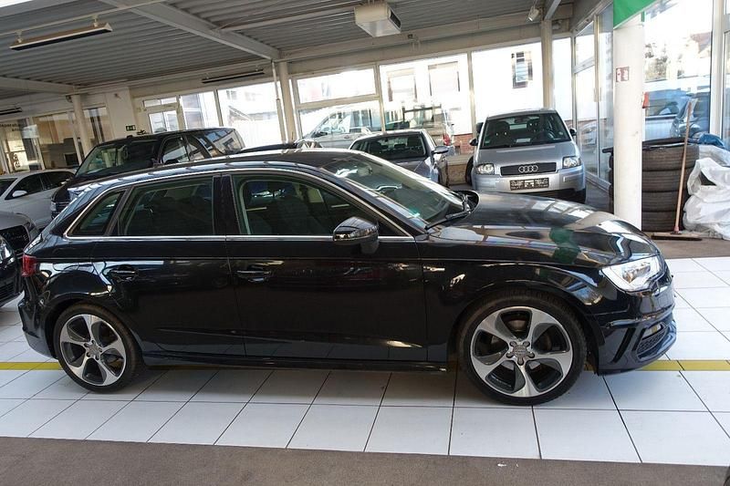 Gebraucht Audi A3 Ambition 150 PS (110 kW) 2015 Blau Kombi
