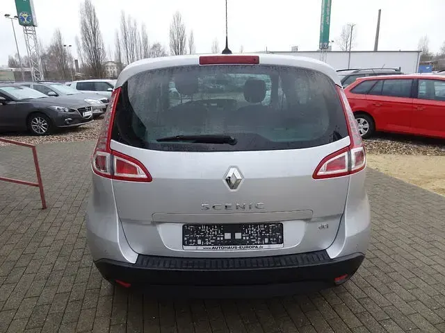 Gebraucht Renault Scénic Dynamique 106 PS (77 kW) 2011 Grau Van / Kleinbus