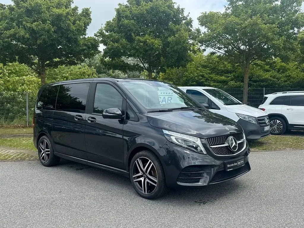 Gebraucht Mercedes V250 Edition 190 PS (139 kW) 2021 Graphitgrau metallic Van / Kleinbus
