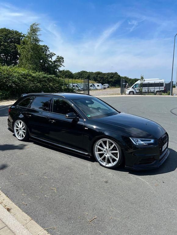 Gebraucht Audi A4 S-Line 190 PS (139 kW) 2018 Schwarz Kombi