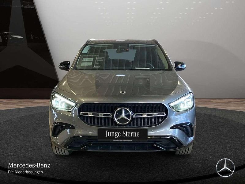 Gebraucht Mercedes GLA200 Advanced 150 PS (110 kW) 2025 Grau SUV