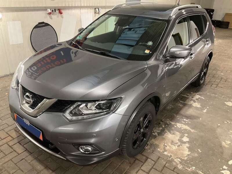 Grau Gebraucht 2017 Nissan X-Trail SUV | 14.000 € (Superpreis) - Bild 1/4