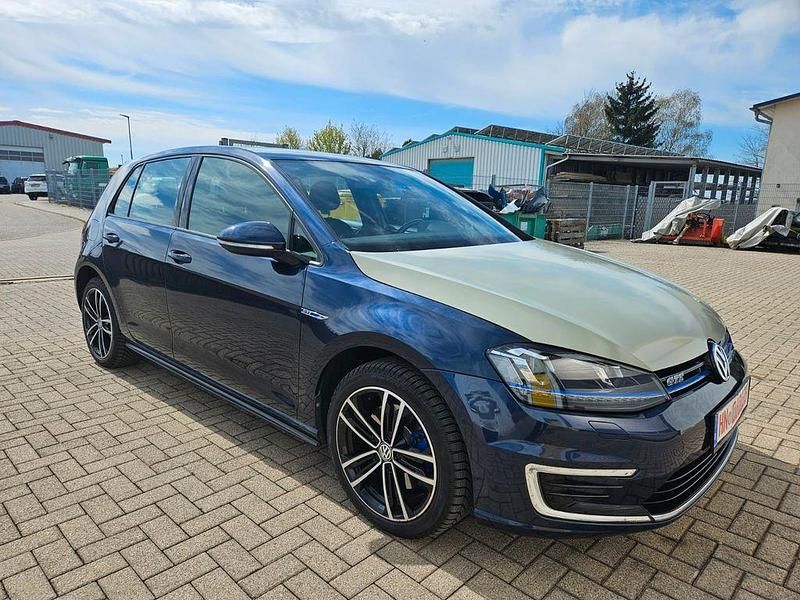 Gebraucht VW Golf VII GTE 204 PS (150 kW) 2015 Blau Limousine