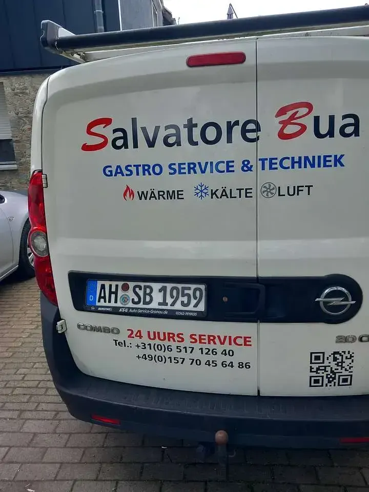 Gebraucht Opel Combo 135 PS (99 kW) 2016 Weiß Van / Kleinbus