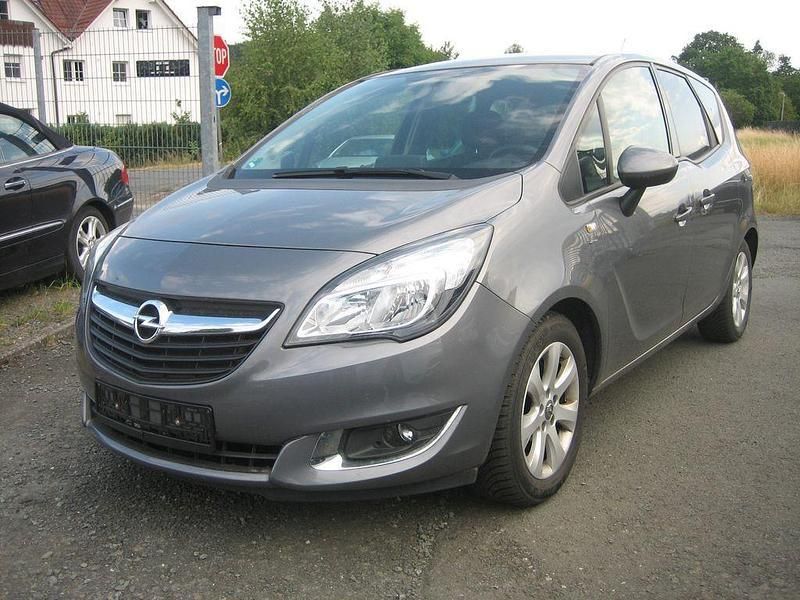 Grau Gebraucht 2016 Opel Meriva drive Van / Kleinbus | 4.800 € (Superpreis) - Bild 1/4