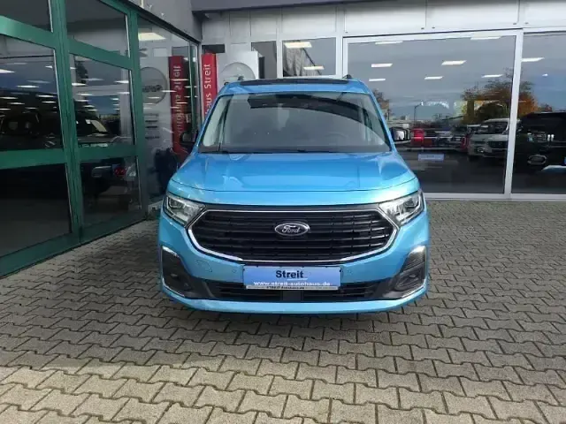Gebraucht Ford Tourneo Connect Titanium 122 PS (89 kW) 2022 Blau Van / Kleinbus