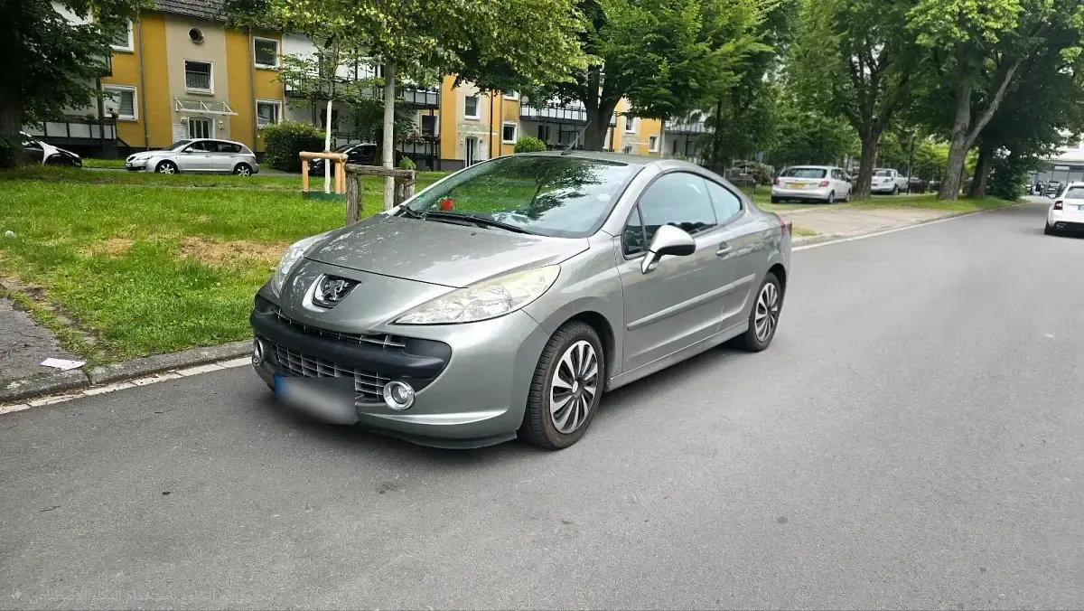 Gebraucht Peugeot 207 120 PS (88 kW) 2008 Grau Cabrio