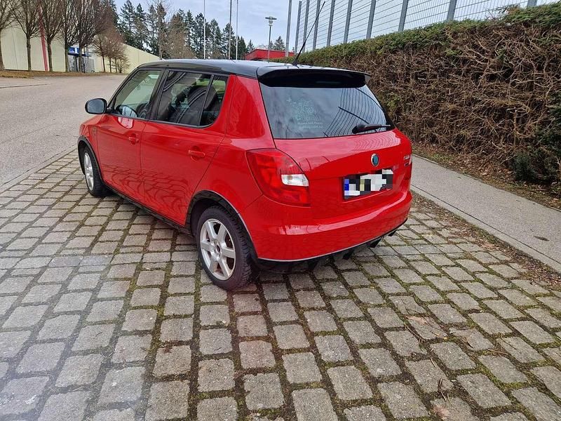 Gebraucht Skoda Fabia Monte Carlo 86 PS (63 kW) 2011 Rot Limousine