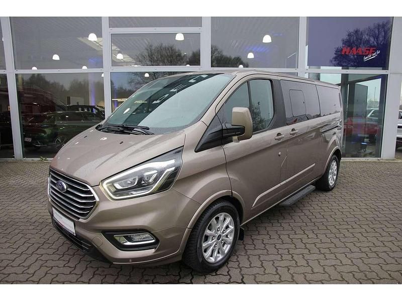 Pyritsilber Gebraucht 2018 Ford Transit Tourneo Van / Kleinbus | 31.490 € (Etwas zu teuer) - Bild 1/4