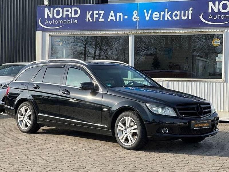 Gebraucht Mercedes C220 176 PS (129 kW) 2007 Schwarz Kombi