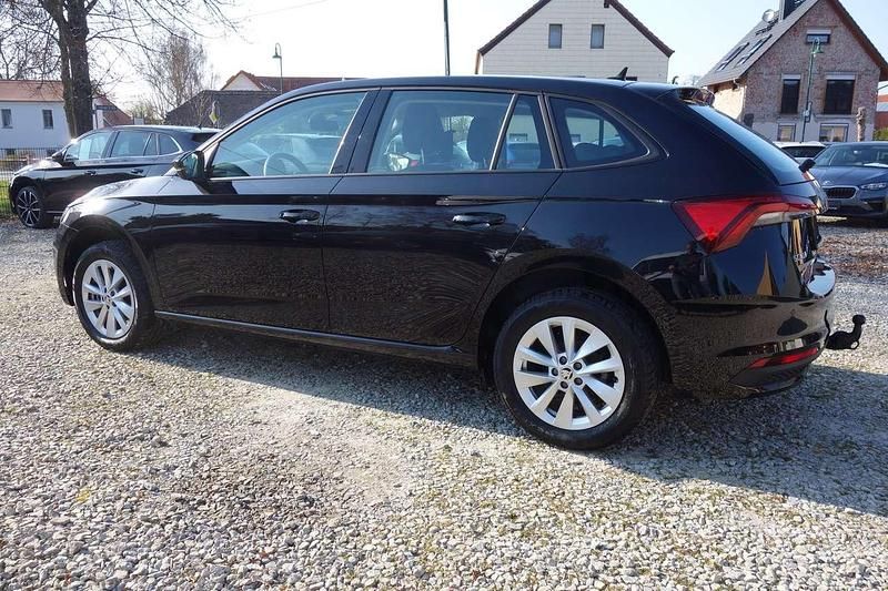 Gebraucht Skoda Scala Selection 116 PS (85 kW) 2024 Schwarzmagic perleffekt Kleinwagen