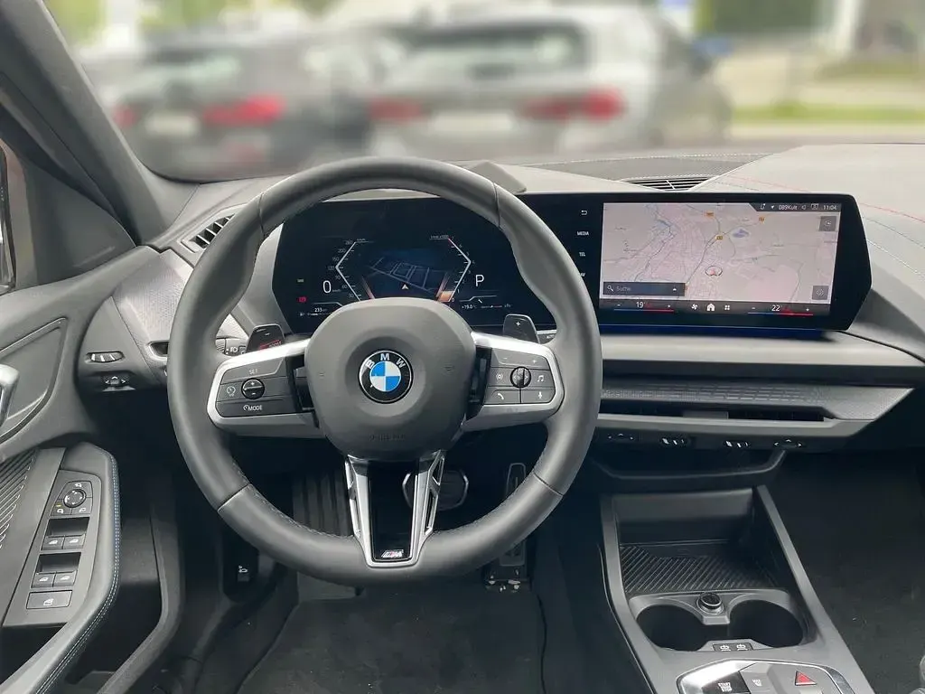 Gebraucht BMW 120 Shadowline 170 PS (125 kW) 2025 Rot Kleinwagen