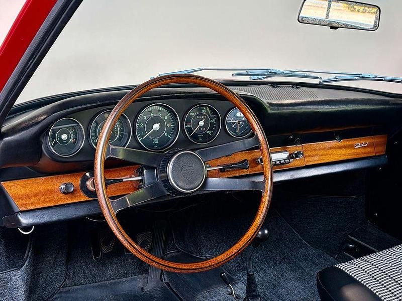 Gebraucht Porsche 911 131 PS (96 kW) 1964 Rot Coupé
