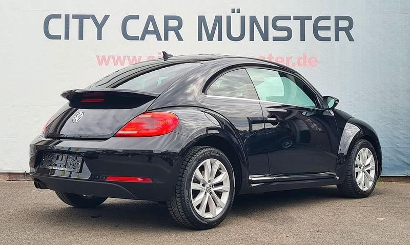 Second-hand VW Beetle Design 140 CP (102 kW) 2012 Negru Hatchback