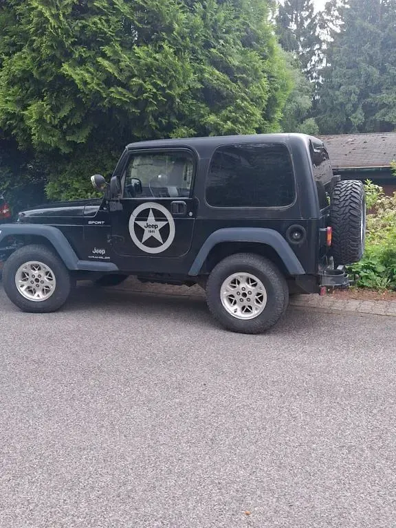 Gebraucht Jeep Wrangler Sport 177 PS (130 kW) 2005 Schwarz SUV
