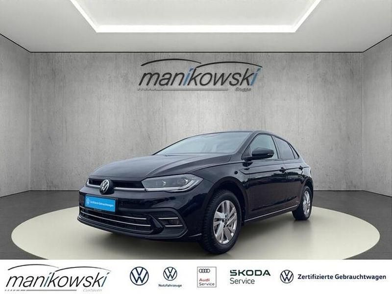 Schwarz Gebraucht 2024 VW Polo IQ Drive Limousine | 22.909 € (Fairer Preis) - Bild 1/4