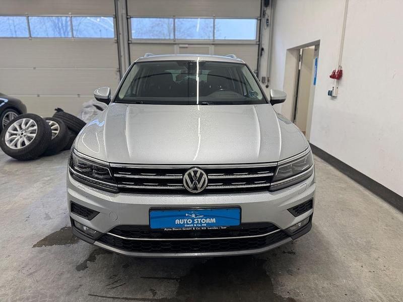 Gebraucht VW Tiguan Highline 190 PS (139 kW) 2020 Reflexsilber metallic SUV
