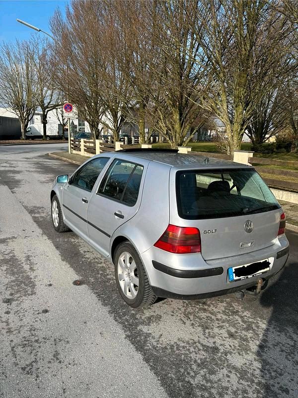 Gebraucht VW Golf IV Edition 75 PS (55 kW) 2001 Silber Kleinwagen