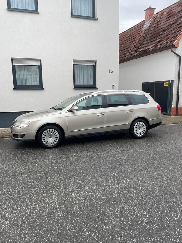 Gebraucht VW Passat Trendline 140 PS (102 kW) 2008 Beige Kombi