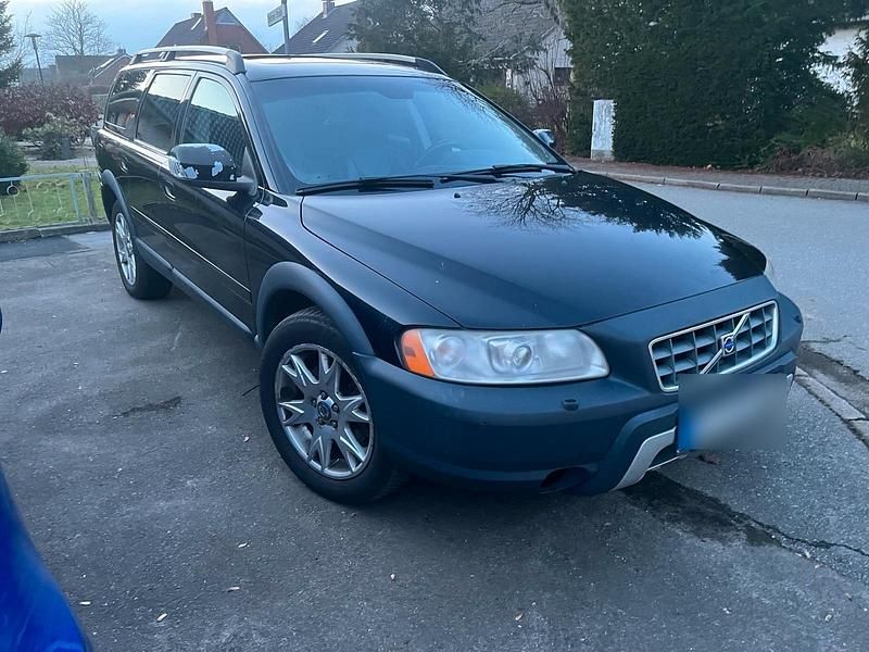 Schwarz Gebraucht 2007 Volvo XC70 SUV | 3.300 € (Etwas zu teuer) - Bild 1/4