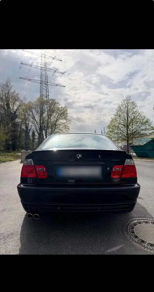 Gebraucht BMW 330 231 PS (169 kW) 2001 Schwarz Limousine