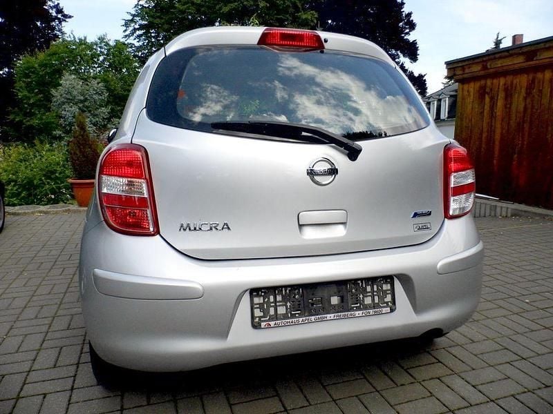 Gebraucht Nissan Micra Acenta 80 PS (58 kW) 2011 Silber Kleinwagen