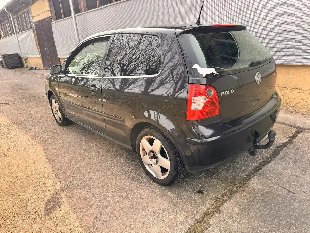 Gebraucht VW Polo 101 PS (74 kW) 2003 Schwarz Kleinwagen