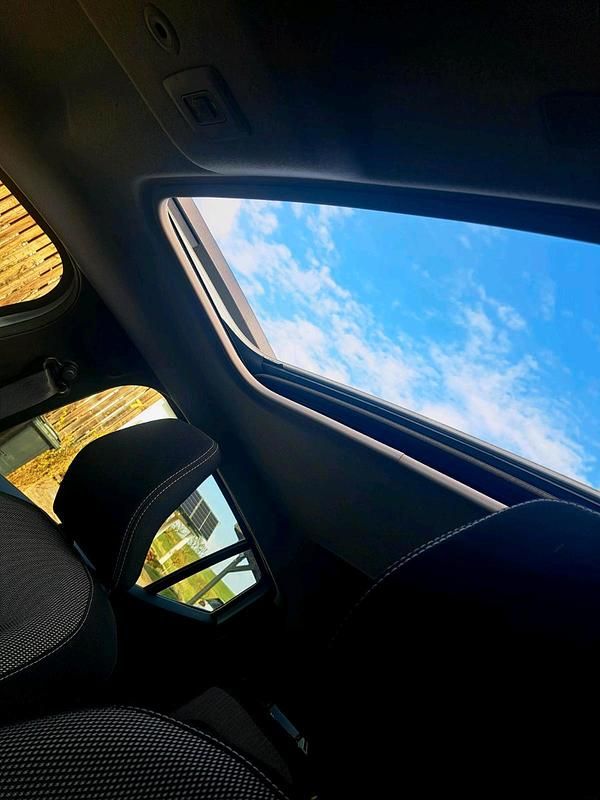 Gebraucht Dacia Sandero Expression 90 PS (66 kW) 2022 Weiß SUV