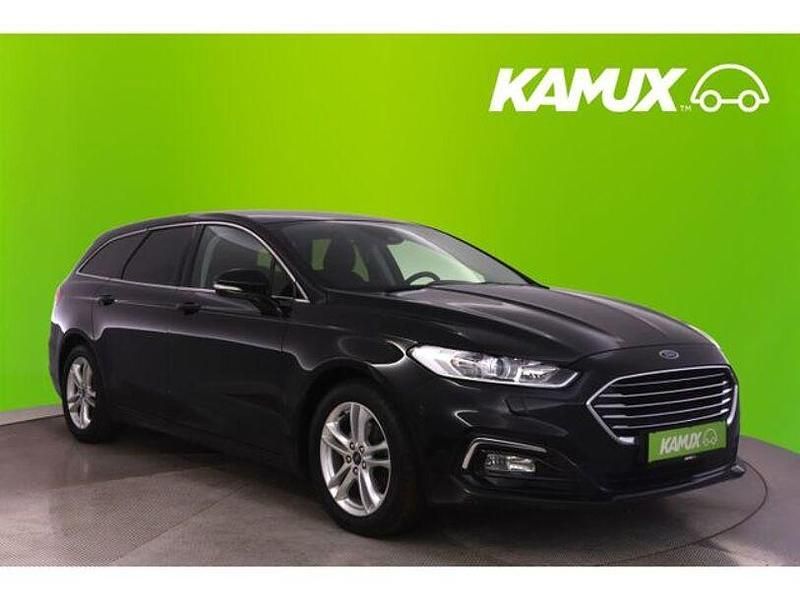 Gebraucht Ford Mondeo Titanium 165 PS (121 kW) 2019 Schwarz Limousine
