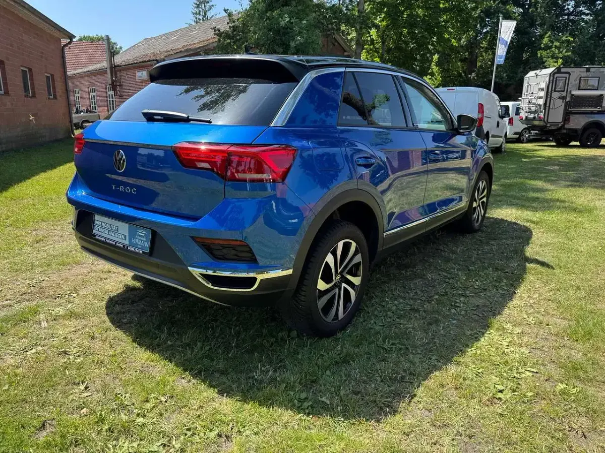 Gebraucht VW T-Roc Active 150 PS (110 kW) 2022 Ravennablau metallic SUV