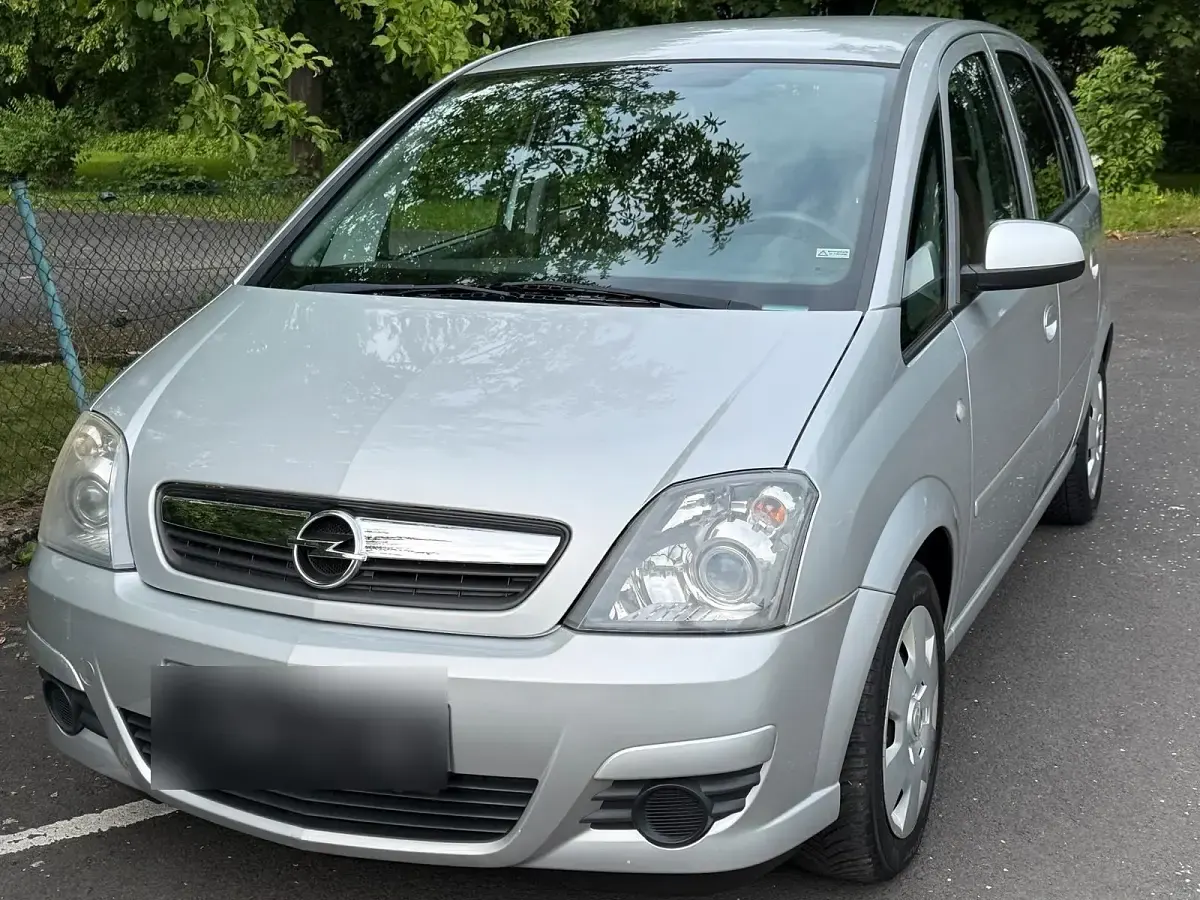 Gebraucht Opel Meriva 105 PS (77 kW) 2006 Silber Van / Kleinbus
