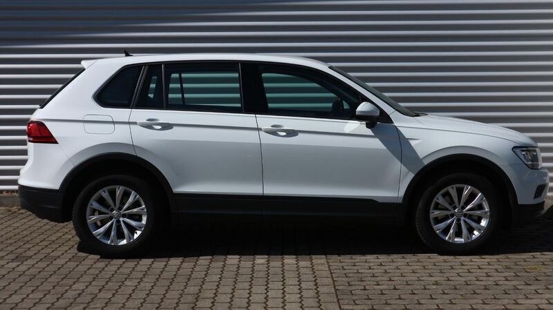 Gebraucht VW Tiguan Trendline 150 PS (110 kW) 2017 Pure white SUV