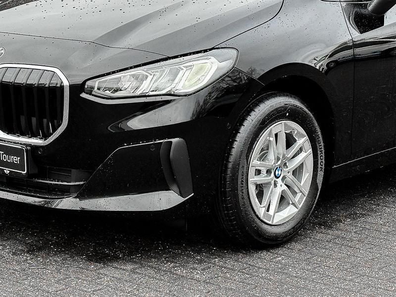 Gebraucht BMW 218 Active Tourer Shadowline 136 PS (100 kW) 2026 Schwarz Van / Kleinbus