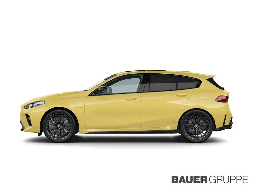 Gebraucht BMW M135 Performance 300 PS (220 kW) 2026 Gelb Kleinwagen