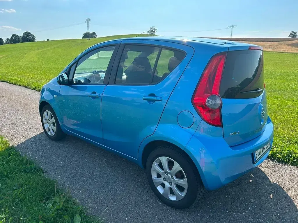 Gebraucht Opel Agila Edition 86 PS (63 kW) 2009 Blau Kleinwagen