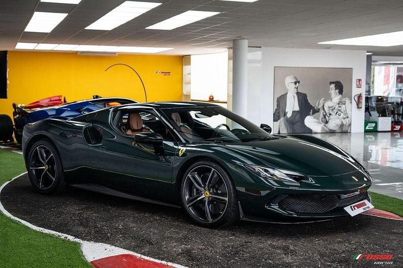 Gebraucht Ferrari 296 829 PS (609 kW) 2022 Grün