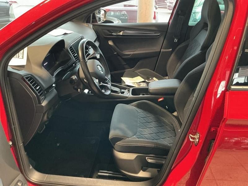 Gebraucht Skoda Karoq SportLine 150 PS (110 kW) 2021 Rot SUV