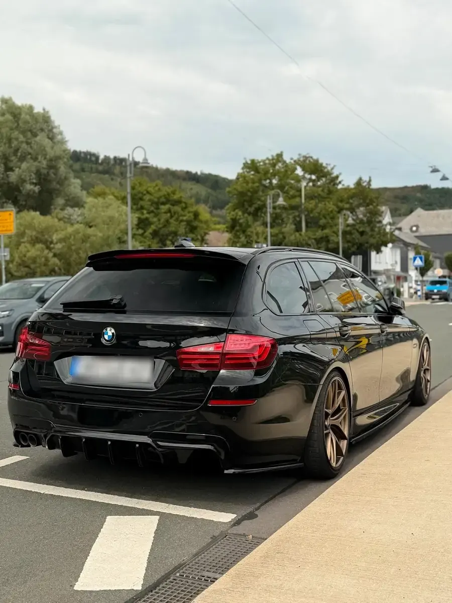 Gebraucht BMW 530 258 PS (189 kW) 2016 Schwarz Kombi