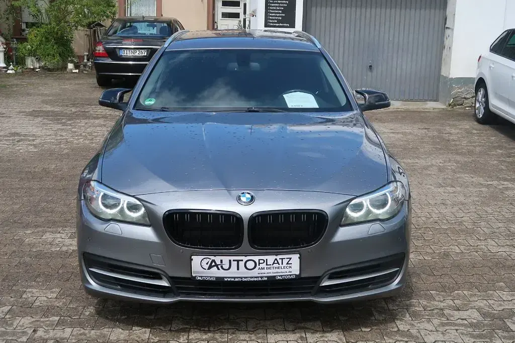 Gebraucht BMW 525 Performance 218 PS (160 kW) 2016 Grau Kombi