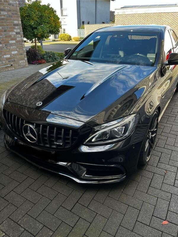 Schwarz Gebraucht 2017 Mercedes C63S AMG AMG Limousine | 47.500 € - Bild 1/4