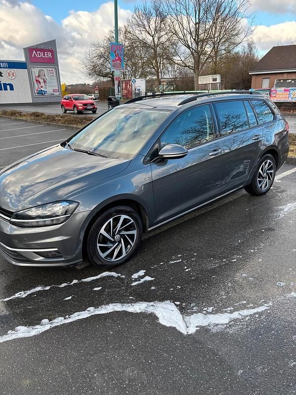 Gebraucht VW Golf VII 140 PS (102 kW) 2018 Grau Kombi
