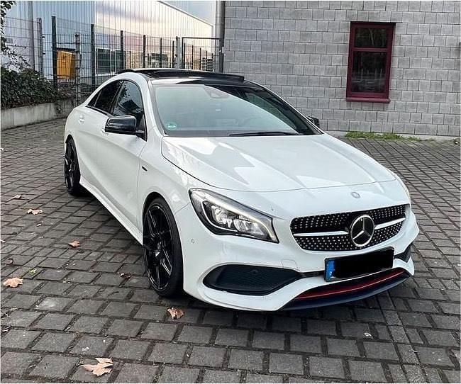 Gebraucht Mercedes CLA250 AMG 218 PS (160 kW) 2016 Weiß Limousine