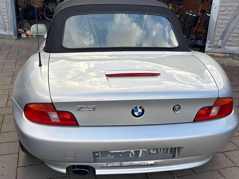Silber Gebraucht 2000 BMW Z3 Cabrio | 9.700 € (Guter Preis) - Bild 1/4