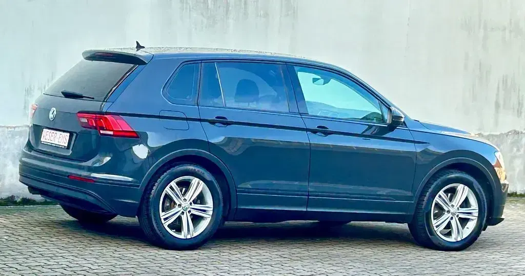 Gebraucht VW Tiguan Trendline 150 PS (110 kW) 2018 Grau SUV