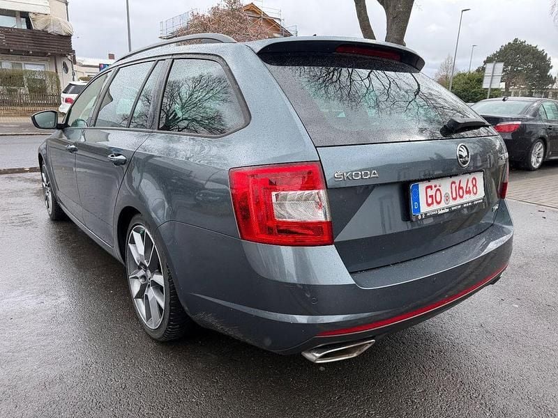 Gebraucht Skoda Octavia vRS 184 PS (135 kW) 2016 Grau Kleinwagen