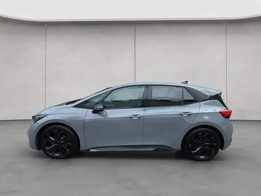 Gebraucht Cupra Born 150 kW (204 PS) 2024 Vapor gray Kleinwagen